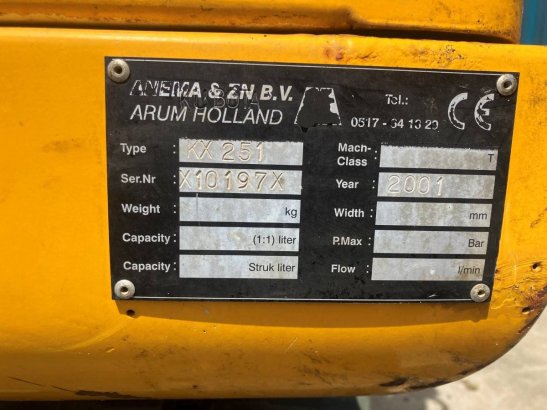 Mini excavator Kubota KX251 Diesel 43kW 2001 KX251 2001 2 image 29