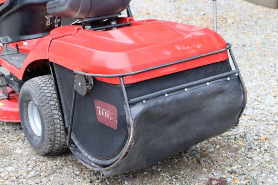 Ride-on mower Toro DH220 Petrol 2012 Toro DH220 2012 2 image 14