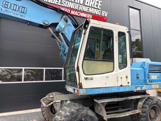 Wheel excavator Liebherr A900B Litronic Diesel 82kW 2000 A900B Litronic 2000 2 Wheeled Excavators image 29