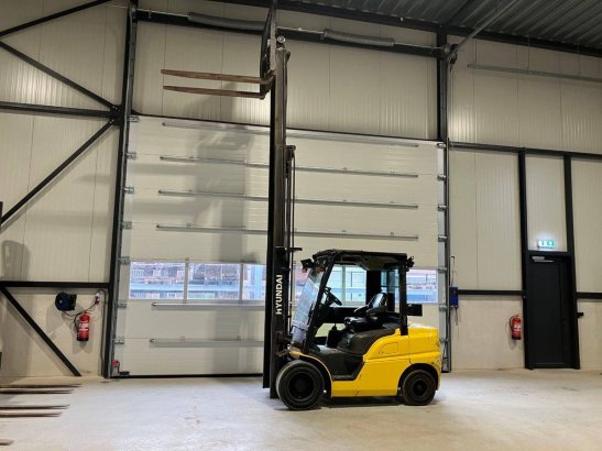 Forklift Hyundai 30D-9E Diesel 3000kg 4.7m 2017 30D-9E 2017 2 Forklift image 14