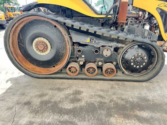 Caterpillar Challenger MT765 Diesel Tracked Tractor 2004 Challenger MT765 2004 2 image 14