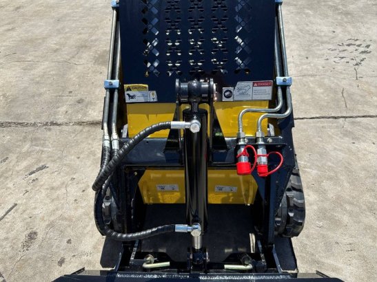 Delano T360 Crawler Skid Steer Loader Petrol 2026 New Delano T360 2026 1 image 14