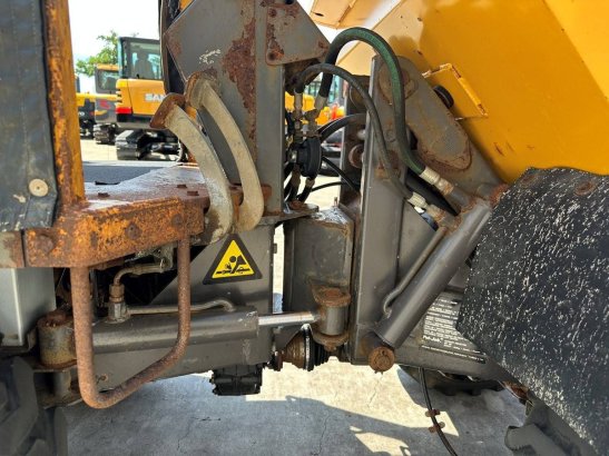 Tire dumper Pel-Job ED 750 Diesel 1999 ED 750 1999 2 Dump Truck image 29