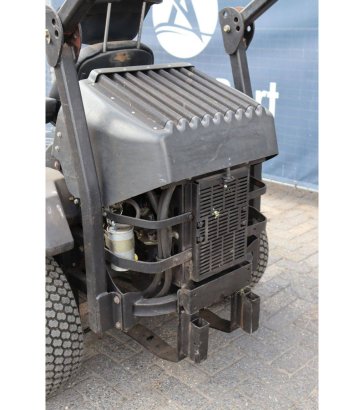 Ride-on mower Toro Z Master Professional 7000 Series Diesel 16.9kW 2011 Toro Z Master Professional 7000 Series 2011 2 imag...