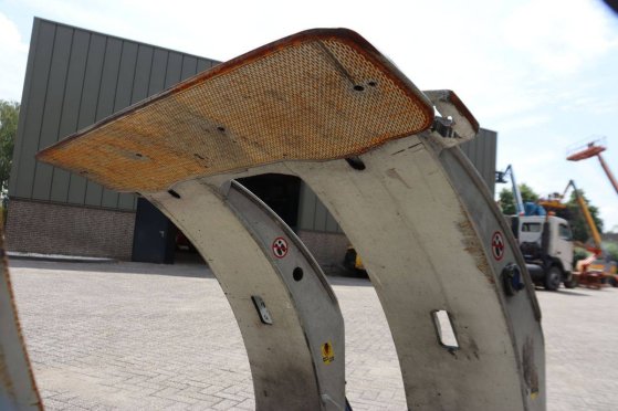 Bale clamp Cascade 38H-RCF-4A-0130 R1 2021 38H-RCF-4A-0130 R1 2021 2 image 14