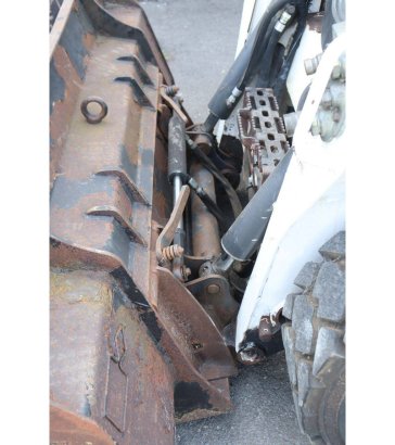 Skid steer loader Bobcat S590 Diesel 48.5kW 2015 S590 2015 2 image 14
