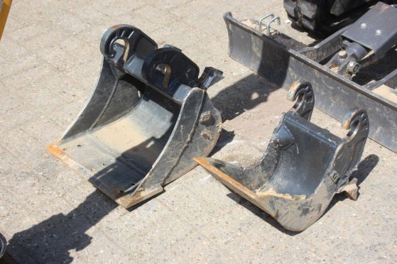 Mini excavator XCMG XE10E Diesel 9.8kW 2025 XE10E 2025 2 image 29
