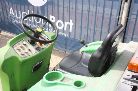 Ride-on sweeper IPC Cleaning 1450 Diesel 2015 IPC 1450 2015 2 image 14
