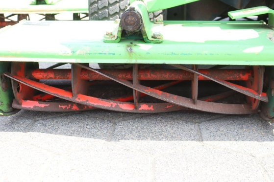 Ransomes Commander Diesel Ride-on Mower 1996 Ransomes Commander 1996 2 image 14
