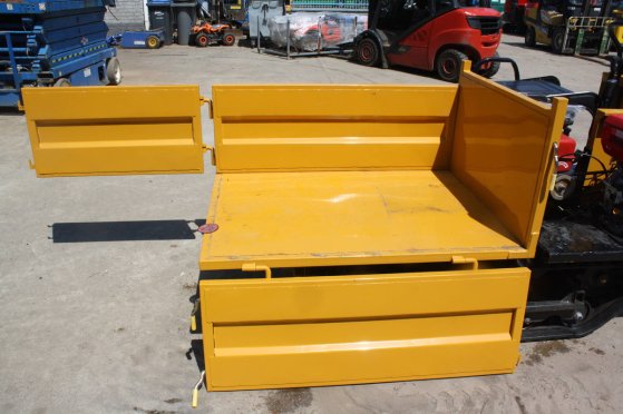 Tracked dumper J1500D Diesel 2026 J1500D 2026 2 Tracked Dumpers image 14