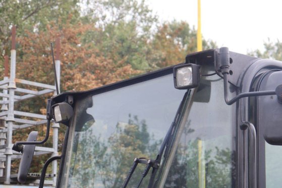 Caterpillar 907M Diesel Wheel Loader 2016 907M 2016 2 Wheel Loaders image 14