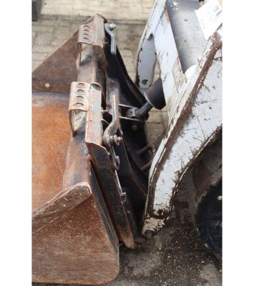 Skid steer loader Bobcat S70 Diesel 2014 S70 2014 2 Wheel Loaders image 14