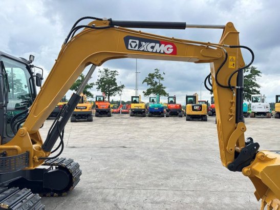 Crawler excavator XCMG XE60DA Diesel 35.9kW 2022 XE60DA 2022 2 Crawler Excavators image 14