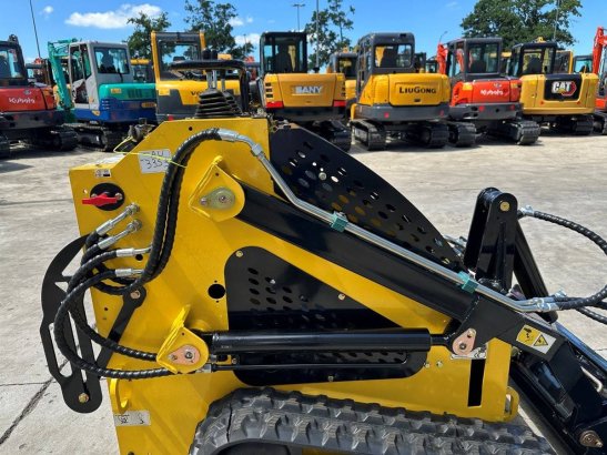Delano T360 Skid Steer Loader Petrol 18hp 2026 New Delano T360 2026 1 image 14