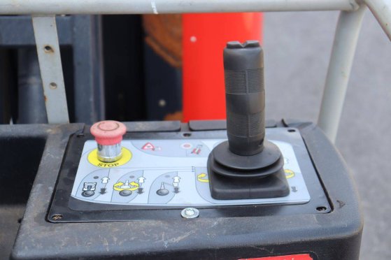 Manitou 100VJR Electric Mast Lift 9.85m 2014 100VJR 2014 2 image 14