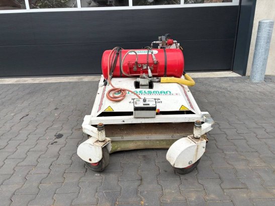 Weedtrac Diesel implement carrier with various attachments Weedtrac 2 image 14