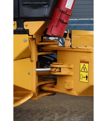 Wheel logger Caterpillar 545C Diesel 2014 545C 2014 2 Wheeled Excavators image 14