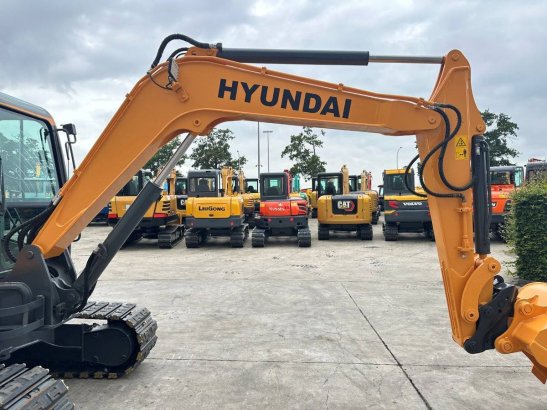 Midi excavator Hyundai R60VS Diesel 2019 R60VS 2019 2 image 14
