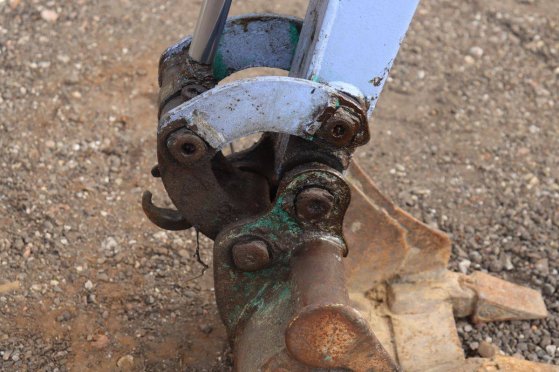 Mini excavator Yanmar VIO15-2A Diesel 9.3kW 844 2006 2 image 14