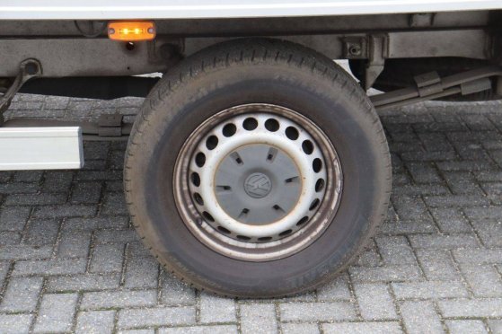 Volkswagen Crafter Diesel Box Van 109hp 2015 Volkswagen Crafter 2015 2 image 14