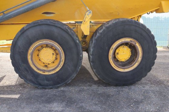 Dumper Volvo A25D Diesel 227kW 2002 A25D 2002 2 Dump Truck image 29