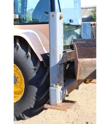 MF 860 Diesel backhoe loader MF 860 2004 2 image 14