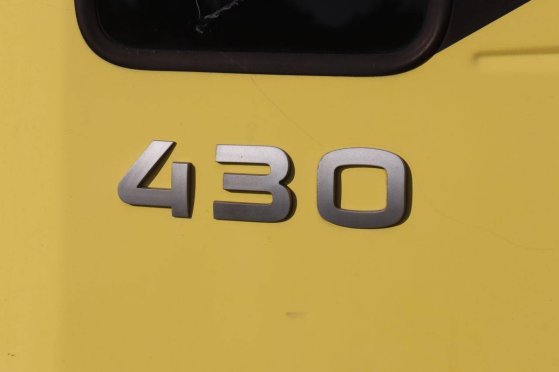 Flatbed (truck) Iveco Stralis 430 Diesel 430hp 2005 Stralis 430 2005 2 image 29