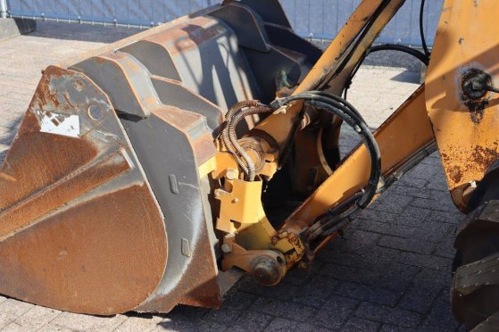 Case 21E Diesel Wheel Loader 40.5kW 2013 21E 2013 2 Wheel Loaders image 14