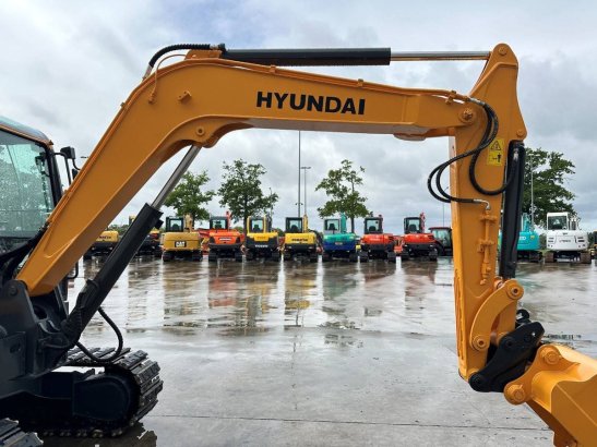 Midi excavator Hyundai R60VS Diesel 2016 R60VS 2016 2 Crawler Excavators image 29