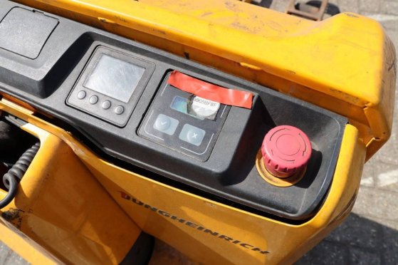 Heavy machinery product image - Image 15 of 15