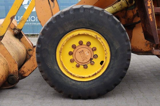 Case W15 Diesel Wheel Loader 85kW 1989 W15 1989 2 Wheel Loaders image 15