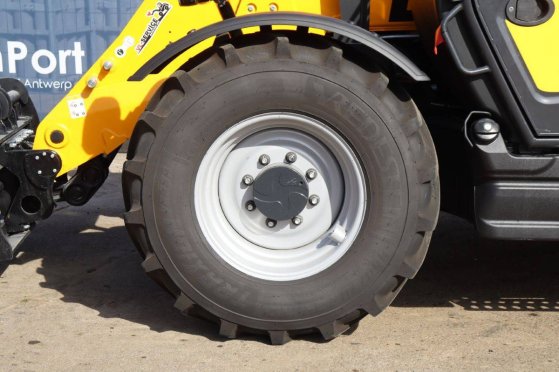 Telehandler Dieci 296 AGRI PLUS 42.7 VS EVO2 Diesel 114kW 4200kg 7.2m 2023 Demo Dieci 296 AGRI PLUS 42.7 VS EVO2 2023 2 im...