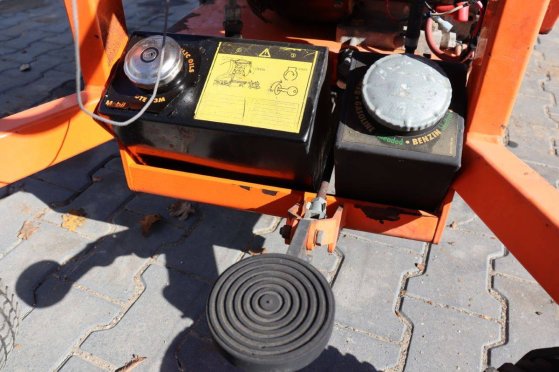 Wood Chipper Eliet Superprof 2000 Petrol 18hp 2012 Eliet Superprof 2000 2012 2 image 15