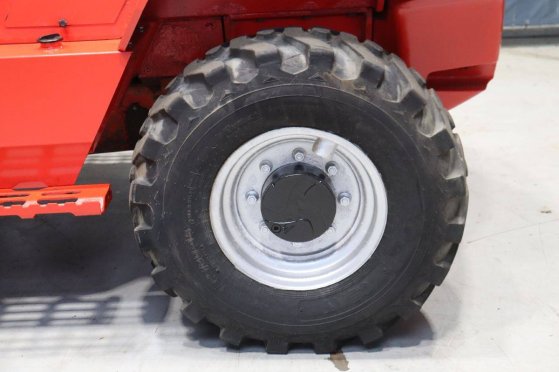 Rough-terrain forklift Manitou M26-4 Diesel 2600kg 5.5m 2015 M26-4 2015 2 Rough Terrain Forklift image 15