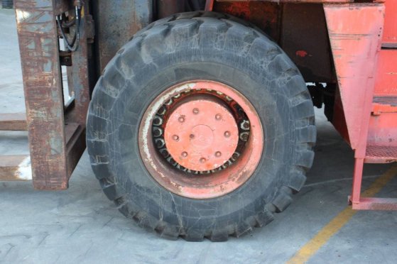 Forklift Kalmar KLMV 25-1200 LB Diesel 25000kg 1983 KLMV 25-1200 LB 1983 2 image 15