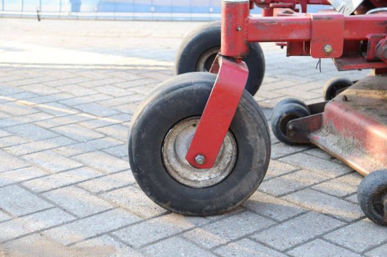 Zitmaaier Toro Zeroturn 7000 Diesel 2014 Onbekend 2 image 29