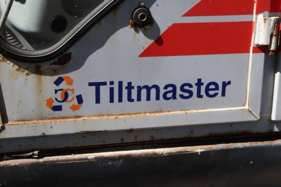 Crawler excavator Neuson Tiltmaster 3703RD Diesel 23.3kW 2002 Neuson Tiltmaster 3703 RD 2002 2 Crawler Excavators image 15