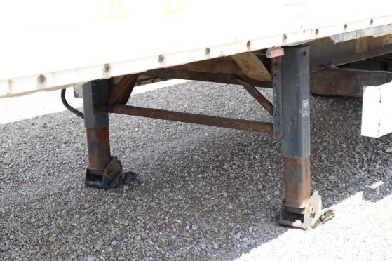 Closed Semi-Trailer Krone SD 41000kg 2010 9357 2010 2 Box semi-trailers image 15