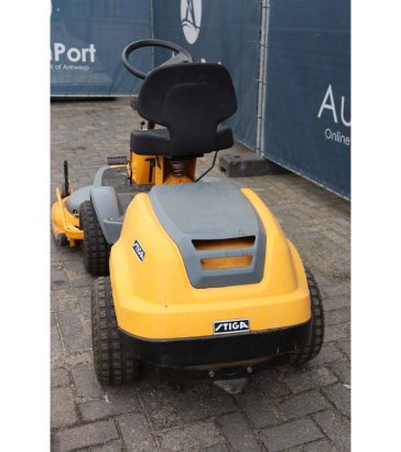 Stiga P901 Ride-on Mower Petrol 11.4kW 2004 Stiga P901 2004 2 image 15