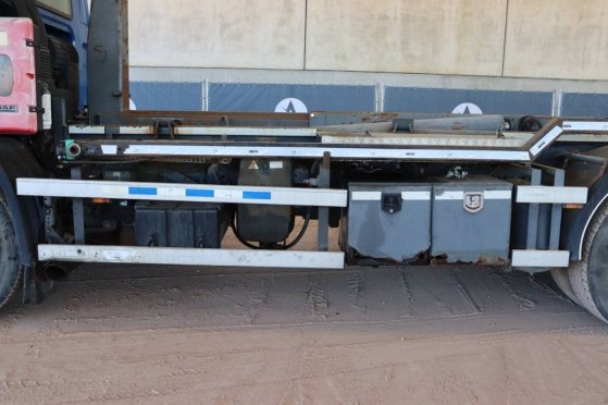 Hooklift system Truck DAF CF85.360 Diesel 2012 CF85.360 2012 2 image 15