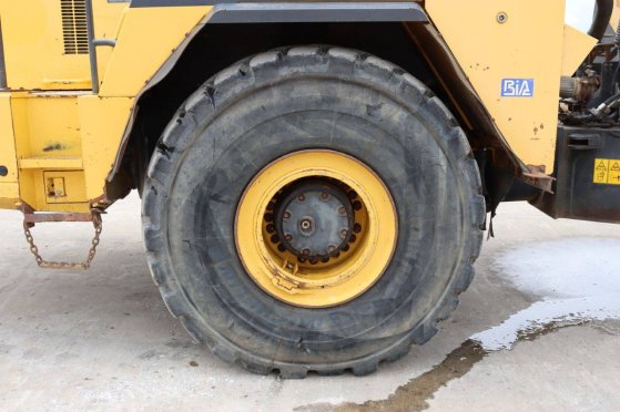 Dumper Komatsu HM400-2 Diesel 2008 HM400-2 2008 2 Dump Truck image 15