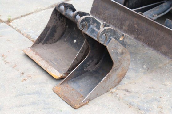 Kobelco SK Diesel Mini Excavator 2 image 15