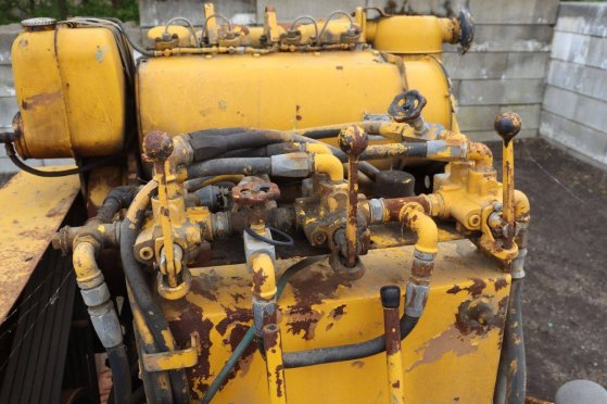 Diesel Chain Grinder on Trailer Hatz 1B20V 2 image 30