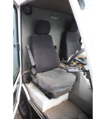 Sweeper HMF 214 Diesel 2007 HMF 214 2007 2 image 15