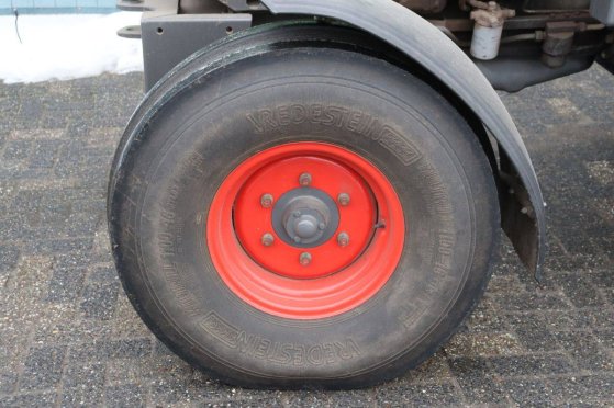 Tractor Fendt Farmer 305LS Turbomatik Diesel (Margin) Fendt Farmer 305LS Turbomatik 1987 2 image 15