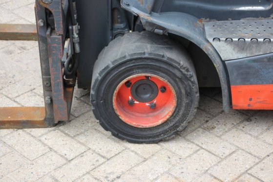 Forklift Fenwick-Linde H20T-01 LPG 2000kg 3.1m 2015 Fenwick-Linde H20T-01 2015 2 Forklift image 15