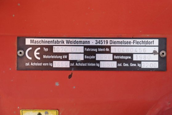 Articulated loader Weidemann 1070 D/M Diesel 1998 Weidemann 1070 D/M 1998 2 Wheel Loaders image 15