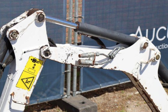Bobcat E10 Diesel Mini Excavator E10 2 image 15