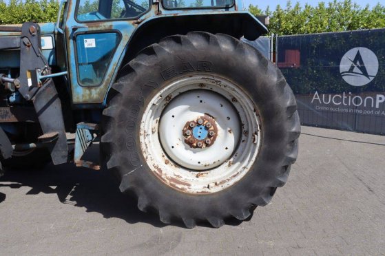 Ford 7700 Diesel Tractor 1978 with front loader (Margin) 7700 1978 2 image 30