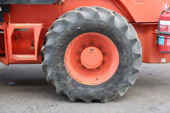Studded Roller Caterpillar CP44 Diesel 74.5kW 2011 CP44 2011 2 image 15